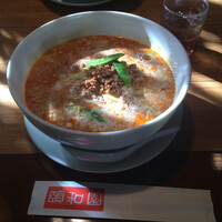 個室中華 頤和園 溜池山王店 - 