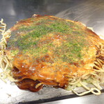 Okonomi teppanyakidoujyou mihera - 「肉玉　そば」（税別700円）