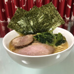 横浜家系ラーメン 作田家 - 暴君RA-MEN
            横から