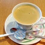 ランバー カフェ レストラン - コーヒー  ￥450  飲みやすく美味しかった