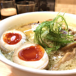 RAMEN ガモウスマイル - 