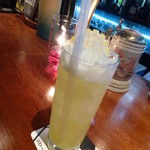 Bar 宇野 - 【H24.8.29】パイナップルは一晩寝かせてえぐみを除去。口当たりの良い一品。