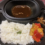 Beef Labo - カレーが少ない…。