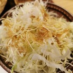 とんかつ けい太 - キャベツ