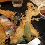 味・ma-ru - 【日替わりランチ】天ぷらのアップ写真・2012年8月某日