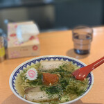 龍上海 - 赤湯からみそラーメン880円