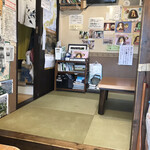 お食事処花茶碗 - こんな感じの店内　※ほぼ、人の家です