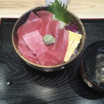 小松水産の海鮮丼 - 