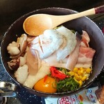 Okonomiyaki katsuchiyan - 豚チャンポン玉アップ