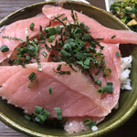 居喰処 光 - 2021/02/07
      本日のランチ 中トロ鉄火丼 500円