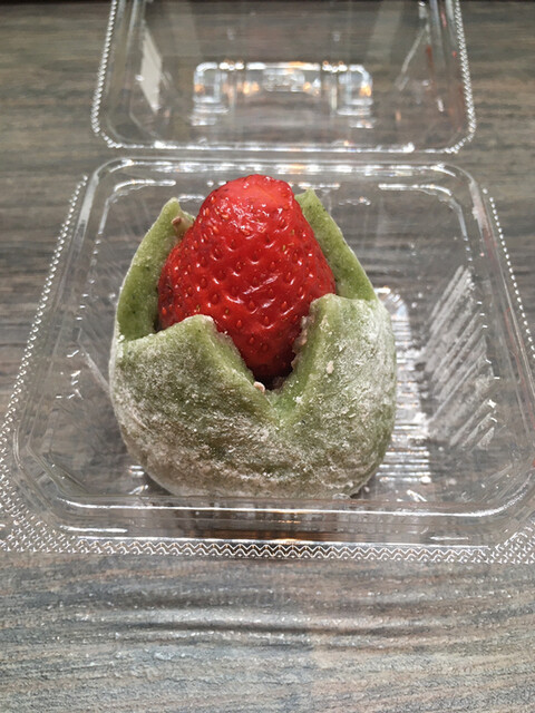 いちご大福専門店 ぽたぽたいちご 中央区役所前 大福 食べログ いちご大福専門店 ぽたぽたいちご 中央区役所前 大福 食べログ
