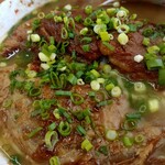 明石食堂 - ソーキそば（中）　850円