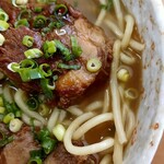 明石食堂 - 麺アップ