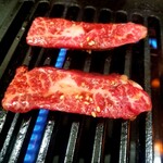 Tarenashi Horumon Yakiniku Senmonten Kokubunji Niku Ryuutsuu Senta - 