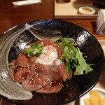 ゑびや大食堂 - 松阪牛ローストビーフ丼