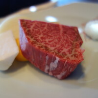 ステーキハウス ミディアムレア - .....黒毛和牛フィレ肉１００ｇ.....