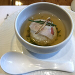 ステーキ懐石都 春日 - 金目鯛のお茶漬けが〆で出てくるとか豪華すぎですよね。これお出汁がめっちゃ美味しくて全部飲み干しました。