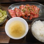 焼肉 東郷 泉店 - カルビ定食（大盛）