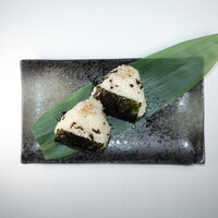 お子様おにぎり（塩こんぶ）