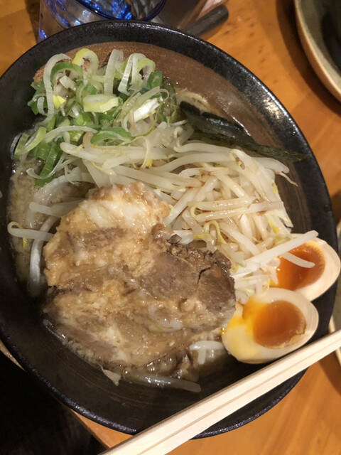 らあ麺 やったる 新宿店 新宿三丁目 ラーメン 食べログ