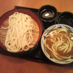 丸亀製麺 - カレーうどん（並)380円ざるうどん（大)380円　(2012.08.29)