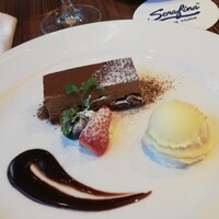 Serafina NEW YORK さいたま新都心店 - 