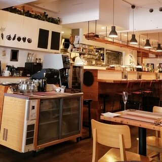 ビストロ キューブマン_2