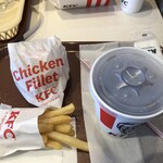 ケンタッキーフライドチキン - 料理写真:サンドセット