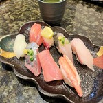 氷見回転寿司　粋鮨 - セット。1000円+税