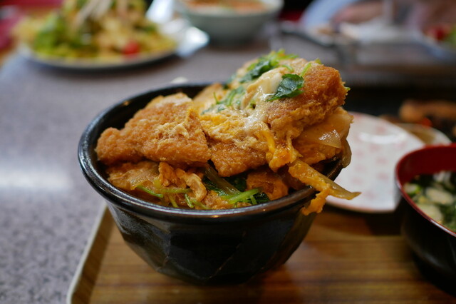 デカ盛りカツ丼愛は長野原 かない亭の果てに テレビに踊るミミーは更に美味しいカルビラーメンも食べてしまう 上州デカ盛り行脚 By ウサギのミミー かない亭 金井亭 羽根尾 ホルモン 食べログ デカ盛りカツ丼愛は長野原 かない亭の果てに テレビに踊るミミーは更に美味しいカルビラーメンも食べてしまう 上州デカ盛り行脚 By ウサギのミミー かない亭 金井亭 羽根尾 ホルモン 食べログ
