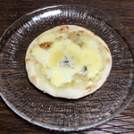 アトリエ・ド・フロマージュ - クワトロピザ（S）