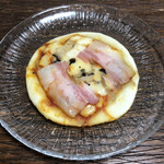 アトリエ・ド・フロマージュ - 信州きのことベーコンのピザ（S）