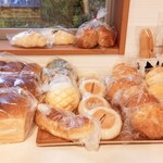 ベーカリーツキヨシ - 