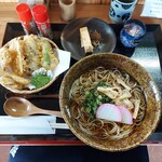 Te Uchi Soba Isshou - かけそば+天ぷら(900円+500円)