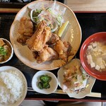 とり八茶屋 - 唐揚げ定食