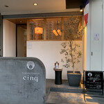 Cinq - 