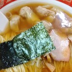 支那ソバ かづ屋 - ワンタンメンアップ