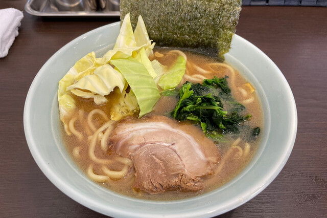 豚骨醤油らーめん じぇんとる麺 南伊東 ラーメン 食べログ 豚骨醤油らーめん じぇんとる麺 南伊東 ラーメン 食べログ