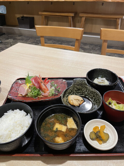 Nihonshu Washokudokoro Kanda Konohana photo 2