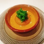 パッソ・ア・パッソ - 毛蟹、猪、孔雀のアッサード