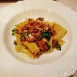 パッソ・ア・パッソ - 自家製ほうれん草を練り込んだパッパルデッレ