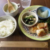ZAKKA CAFE つくも