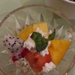 クラブラウンジ - トロピカルフルーツサラダ