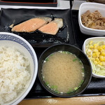 Yoshinoya - 