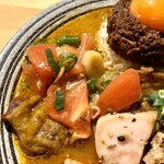 吉田カレー  - ネギとトマトのアチャール