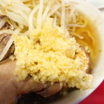 ラーメン二郎 - ニンニク多め