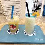 The Sea - まるごとレモネード（税抜630円）
                        皮ごとフローズンレモネード（税抜540円）