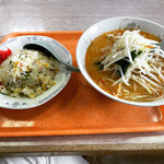 Daisangen - みそセット(半チャーハン＋みそラーメン) ¥850-