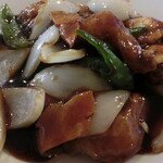 Taiyoutou - 白身魚の黒酢ソース炒め