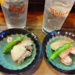 もつ焼 まるい - お通し（豚足）